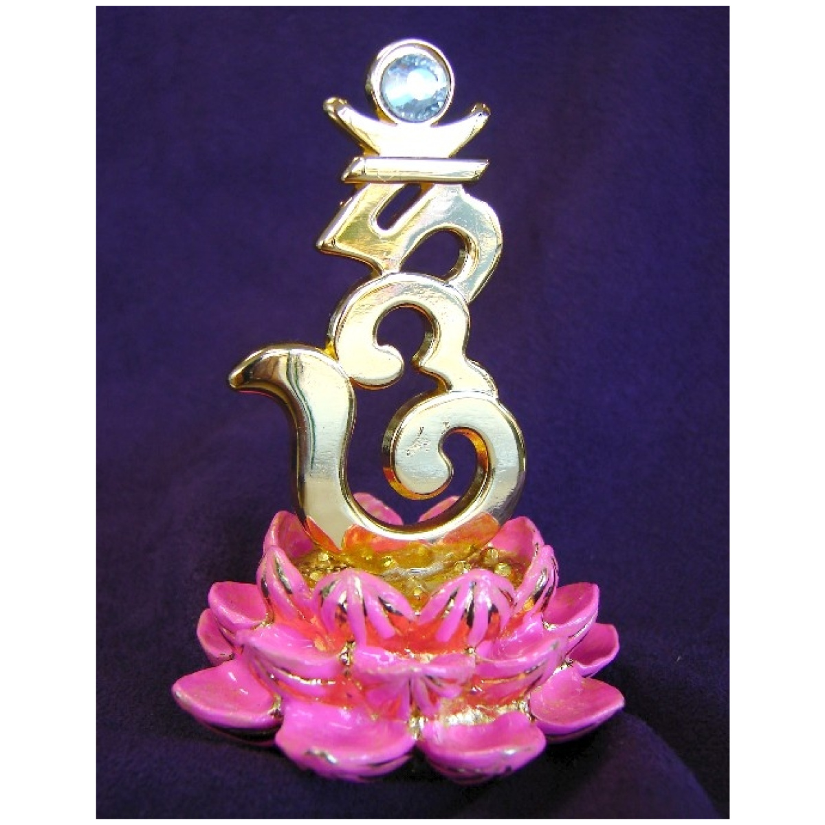 HUM Syllable on Pink Lotus