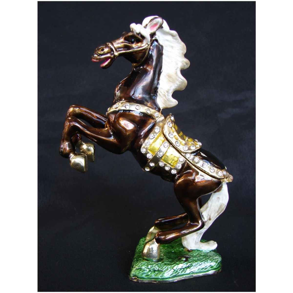 Bejeweled Victory Horse