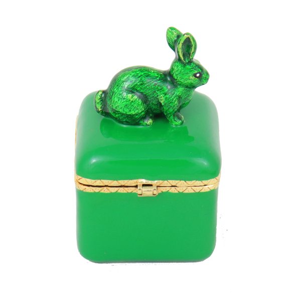 Green Rabbit Peach Blossom Treasure Box